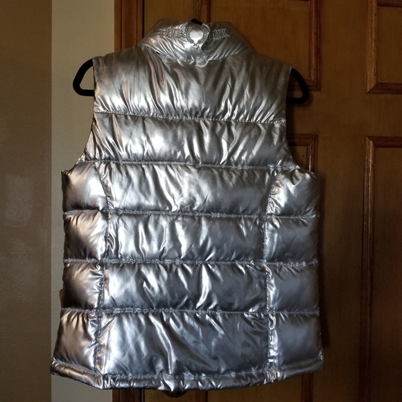 Victorias Secret Vest Pink Fashion Show Silver Puffer Vest - Picture 6 of 13